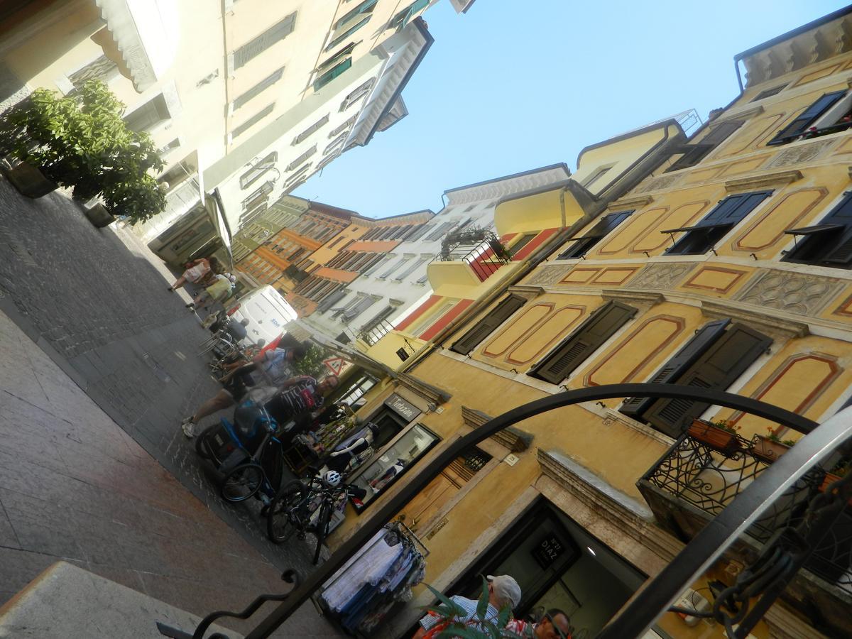 Vecchia Riva Aparthotel ภายนอก รูปภาพ